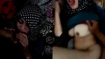 Bokep Indo Viral Ibu Guru Hijab Dientot Murid Lumer WOT poster