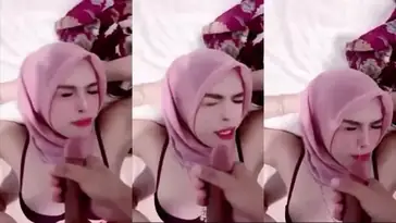 Bokep Jilbab Diyana Sakura Crot di Muka Brutal Hot poster